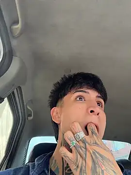  Tomy08calderon online show from March 27, 2026, 5:34 pm