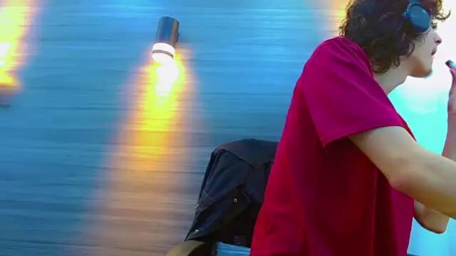 Sr BonnyEthan online show from April 10, 2026, 1:05 pm