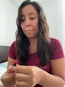 Snapshot of emely_sexx20 chatting on July 16, 2026, 10:27 pm emely sexx20 online show from July 16, 2026, 10:27 pm