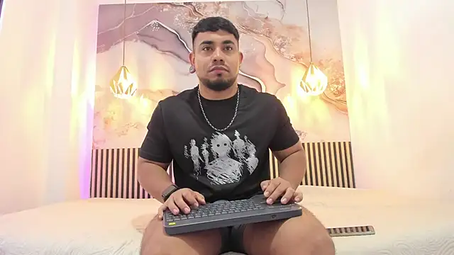 BrianMalonee online show from February 2, 2026, 11:53 am