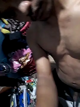 jojokom99 online show from February 9, 2026, 6:01 pm