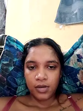 Indianqueen03 online show from November 29, 2025, 11:24 am