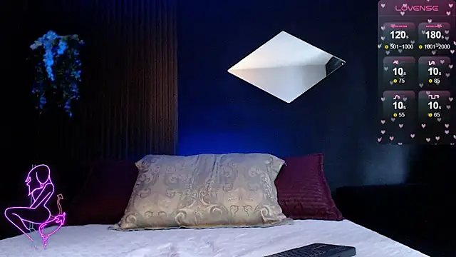 pretty cristal69 online show from April 12, 2026, 4:56 pm