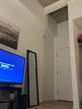 Your Paris online show from January 13, 2026, 7:35 am