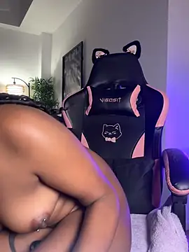 Your Paris online show from March 14, 2026, 9:59 am