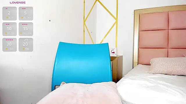 Snapshot of Keyla_Spencer chatting on March 7, 2025, 2:01 pm Keyla Spencer online show from March 7, 2025, 2:01 pm