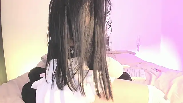 annie gh online show from June 14, 2026, 1:46 pm