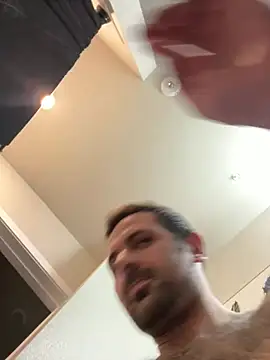 Snapshot of HungJeff6969 chatting on January 30, 2025, 9:14 pm HungJeff6969 online show from January 30, 2025, 9:14 pm