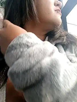 Cristal  04 online show from February 11, 2025, 2:46 pm