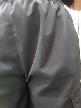 MohiniHott online show from October 6, 2025, 6:33 am