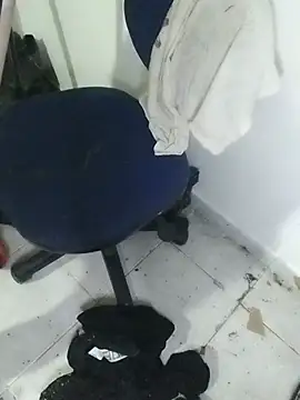 pikalindaxx online show from February 24, 2026, 10:41 pm