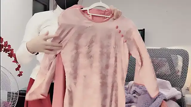 Berrysweet 68 online show from February 7, 2026, 3:05 pm