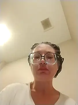 xWhoreAbleX Pika online show from October 31, 2025, 4:30 pm