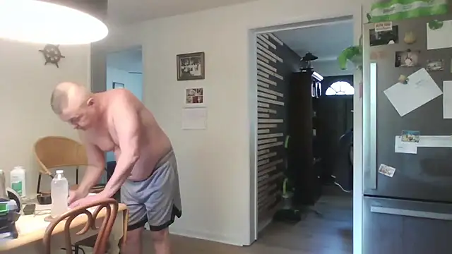 Snapshot of keiferkriss chatting on September 20, 2025, 4:41 pm keiferkriss online show from September 20, 2025, 4:41 pm