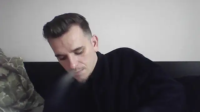 Huge cock22cm online show from March 3, 2025, 1:31 pm