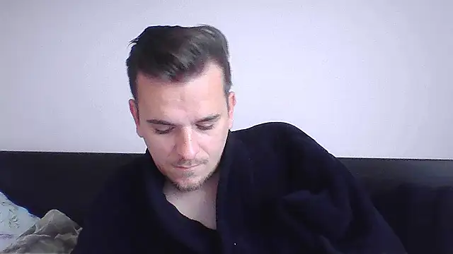 Huge cock22cm online show from November 8, 2025, 9:09 am