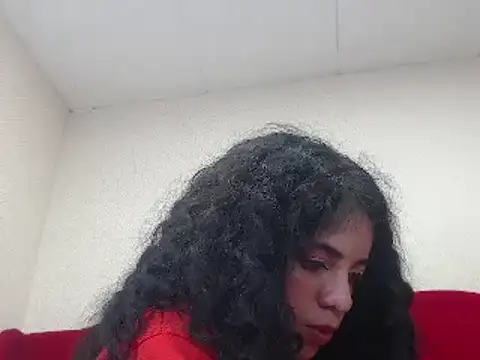 EmmaCowperr online show from February 18, 2025, 5:31 pm