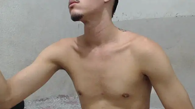 Snapshot of MicaelRian69 chatting on May 29, 2026, 9:57 pm MicaelRian69 online show from May 29, 2026, 9:57 pm