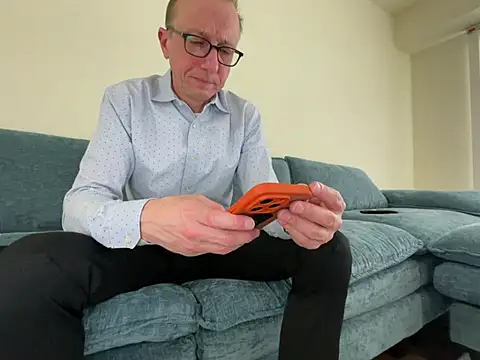 mouser21212 online show from April 3, 2026, 10:41 pm