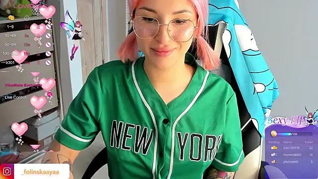 folinskayyya online show from January 30, 2025, 7:18 am