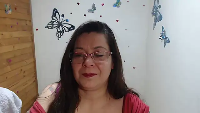 Snapshot of lilisa777 chatting on July 14, 2026, 2:05 am lilisa777 online show from July 14, 2026, 2:05 am