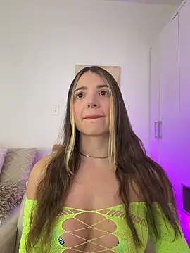 Ashleyjenner  online show from February 24, 2026, 12:03 pm