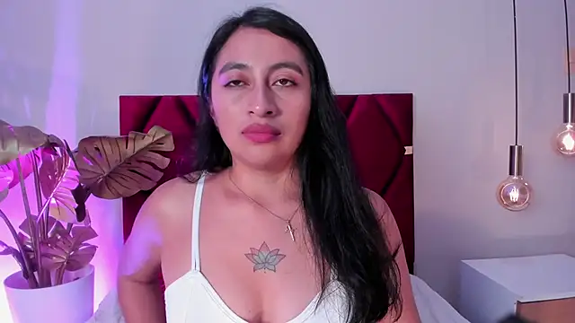 LisaHadwin online show from January 28, 2025, 9:40 pm