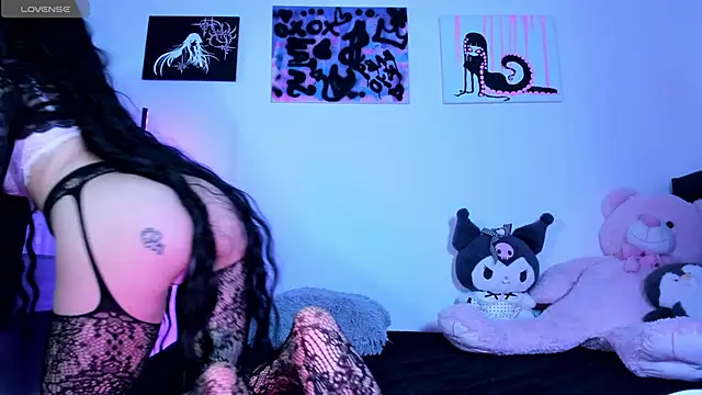 satanbabee online show from May 14, 2026, 11:22 pm