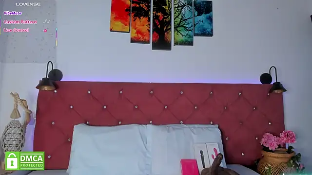 Ruth harvey  online show from November 4, 2025, 12:15 pm