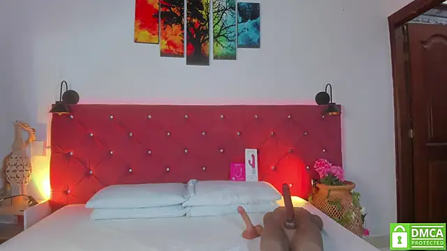 Ruth harvey  online show from February 9, 2026, 1:59 pm