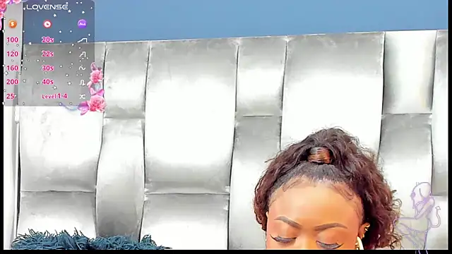 Snapshot of CamilaBenitez chatting on February 6, 2026, 3:00 am CamilaBenitez online show from February 6, 2026, 3:00 am