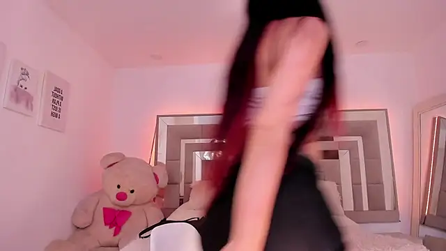 Nicolle foxy online show from February 1, 2025, 8:37 pm