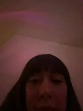 emiliasommer online show from December 26, 2024, 1:51 am