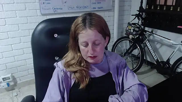 ViioletaMora online show from February 21, 2025, 1:22 am