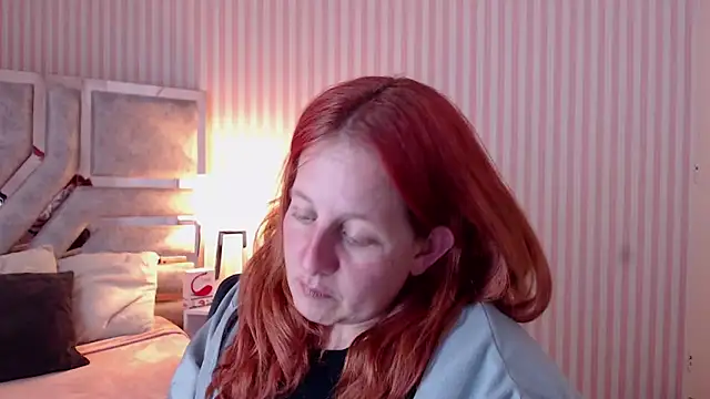 ViioletaMora online show from March 13, 2025, 10:21 pm