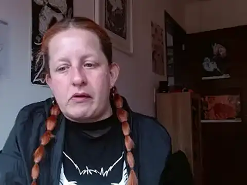 ViioletaMora online show from March 6, 2026, 9:00 pm