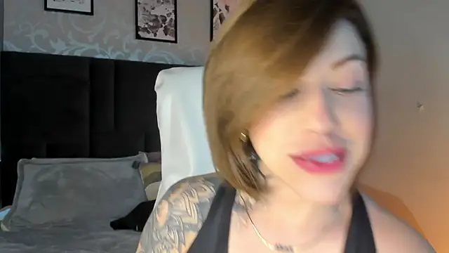 Snapshot of Hannah_Borbon chatting on January 26, 2025, 4:41 am Hannah Borbon online show from January 26, 2025, 4:41 am