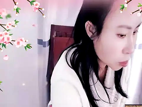 xiaoxuer online show from January 2, 2025, 5:03 am