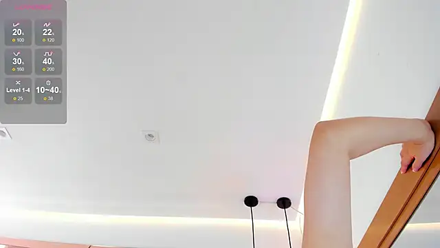 Salomethompson- online show from February 20, 2025, 7:08 pm