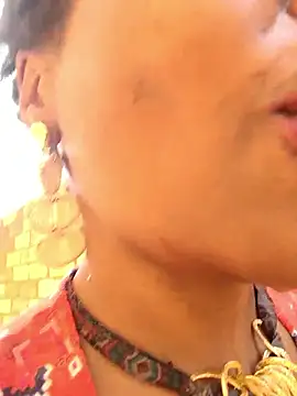 AfricanSquirtingQueen online show from January 13, 2026, 11:59 am