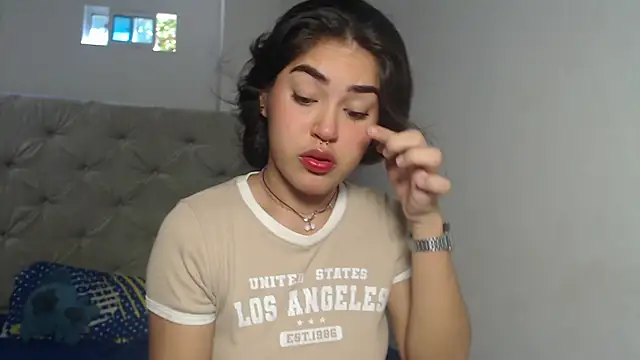 Melody phillips2 online show from November 5, 2025, 3:34 pm