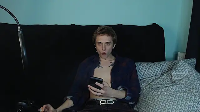 Snapshot of axxxturel chatting on December 2, 2024, 4:31 am axxxturel online show from December 2, 2024, 4:31 am