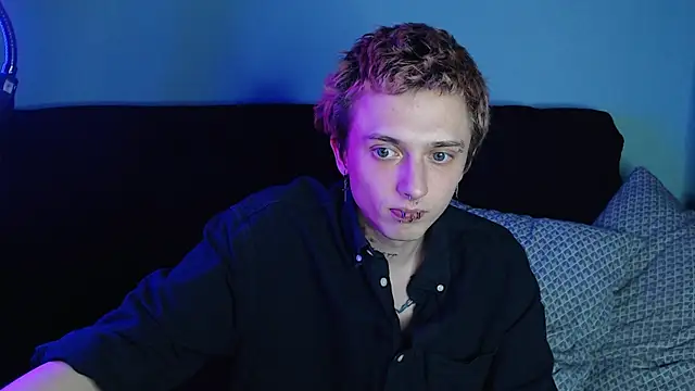 Snapshot of axxxturel chatting on December 12, 2024, 5:59 pm axxxturel online show from December 12, 2024, 5:59 pm