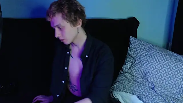 Snapshot of axxxturel chatting on December 20, 2024, 9:06 pm axxxturel online show from December 20, 2024, 9:06 pm