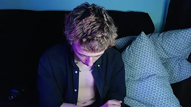 Snapshot of axxxturel chatting on December 27, 2024, 10:16 pm axxxturel online show from December 27, 2024, 10:16 pm