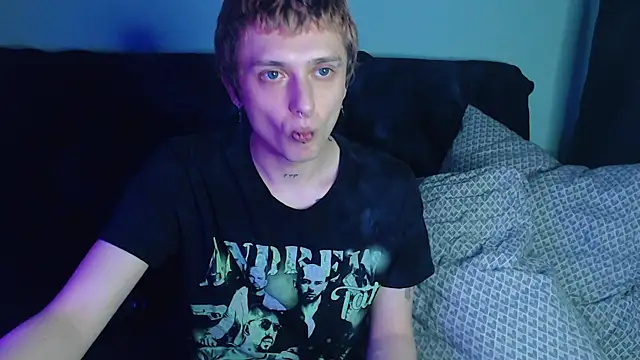 Snapshot of axxxturel chatting on December 30, 2024, 3:57 pm axxxturel online show from December 30, 2024, 3:57 pm