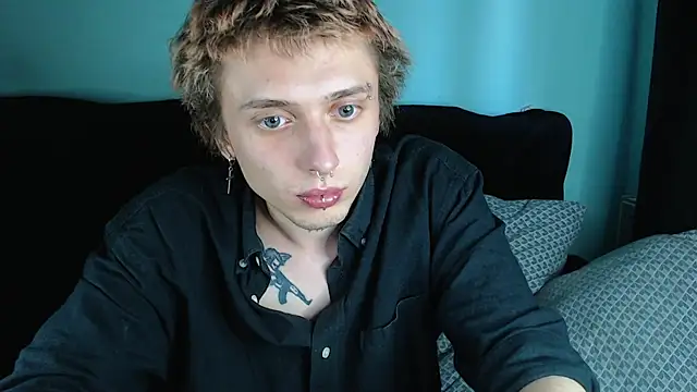 Snapshot of axxxturel chatting on January 3, 2025, 6:01 am axxxturel online show from January 3, 2025, 6:01 am