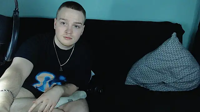 Snapshot of axxxturel chatting on January 5, 2025, 9:36 pm axxxturel online show from January 5, 2025, 9:36 pm