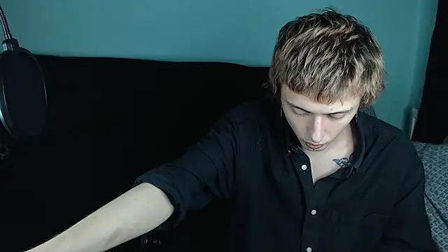 Snapshot of axxxturel chatting on January 25, 2025, 6:02 pm axxxturel online show from January 25, 2025, 6:02 pm