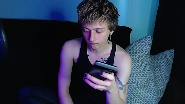 Snapshot of axxxturel chatting on February 22, 2025, 6:06 am axxxturel online show from February 22, 2025, 6:06 am